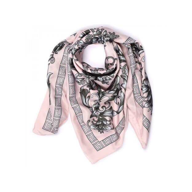 Pastelinė skarelė 1