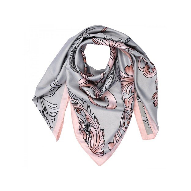 Pastelinė skarelė 1